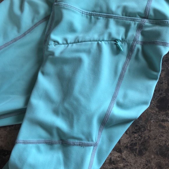 COPY - Zyia Active Turquoise Zipper Pocket LnT - Picture 4 of 9